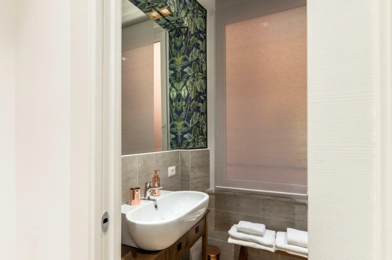 Lovely Rome Apartments - Historic City Center Zewnętrze zdjęcie