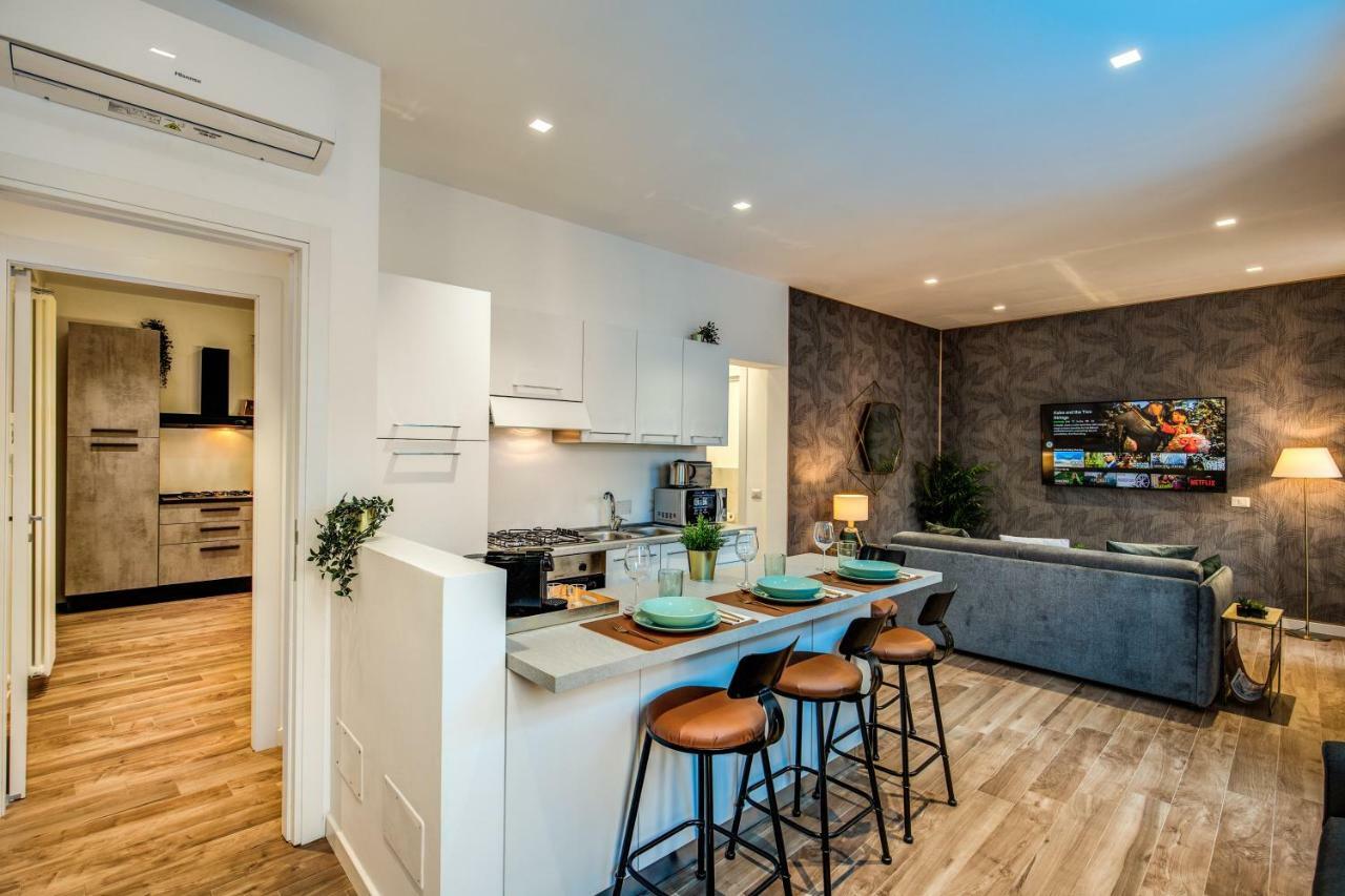 Lovely Rome Apartments - Historic City Center Zewnętrze zdjęcie